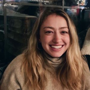 Meet your Posher, Elyse